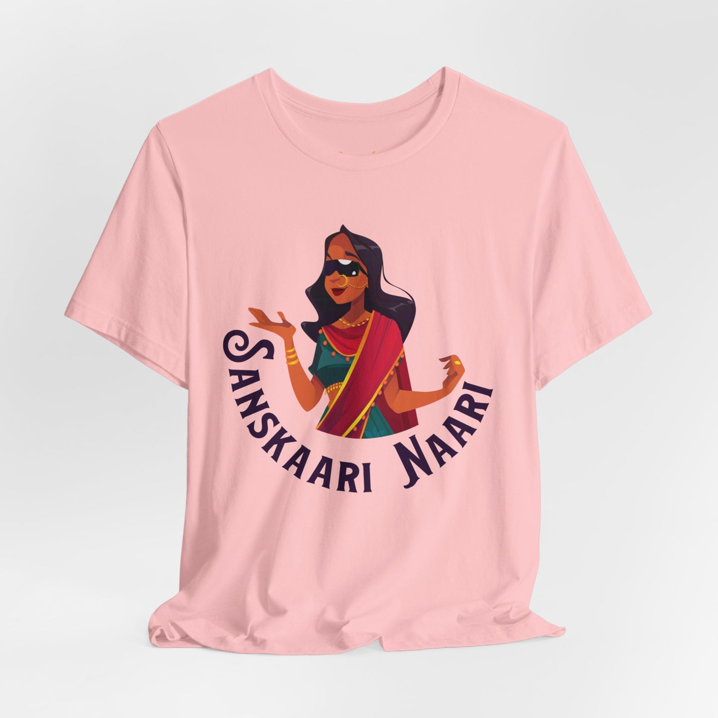 Sanskaari Naari Graphic T-shirt - Currycature 🇺🇸