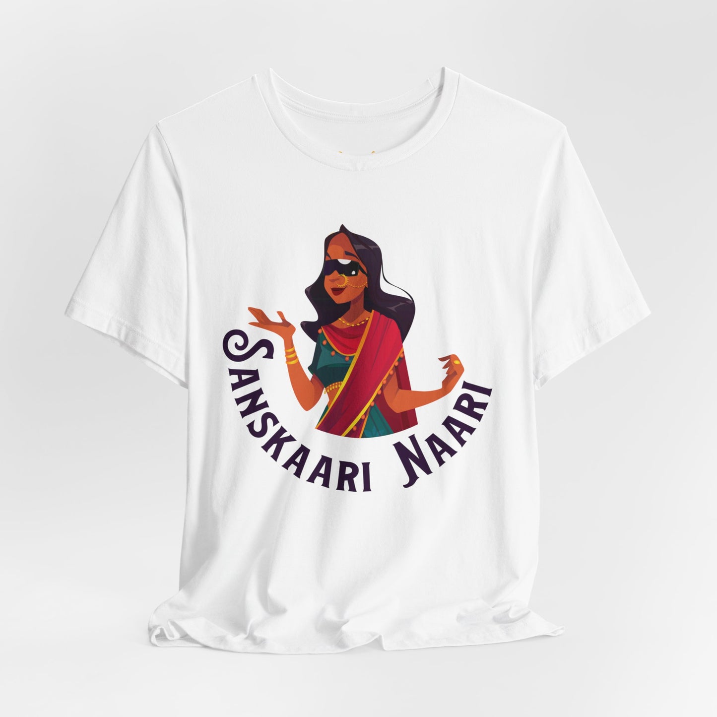 Sanskaari Naari Graphic T-shirt - Currycature 🇺🇸
