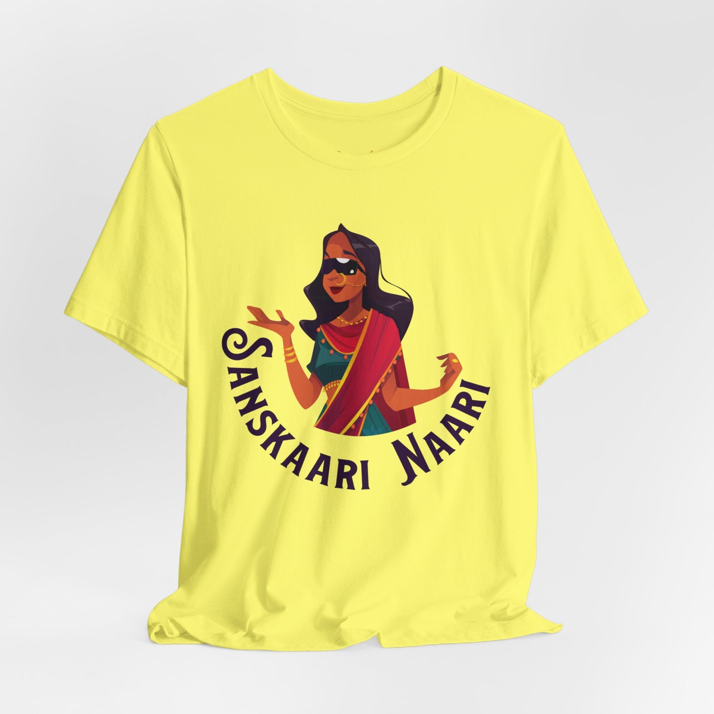 Sanskaari Naari Graphic T-shirt - Currycature 🇺🇸