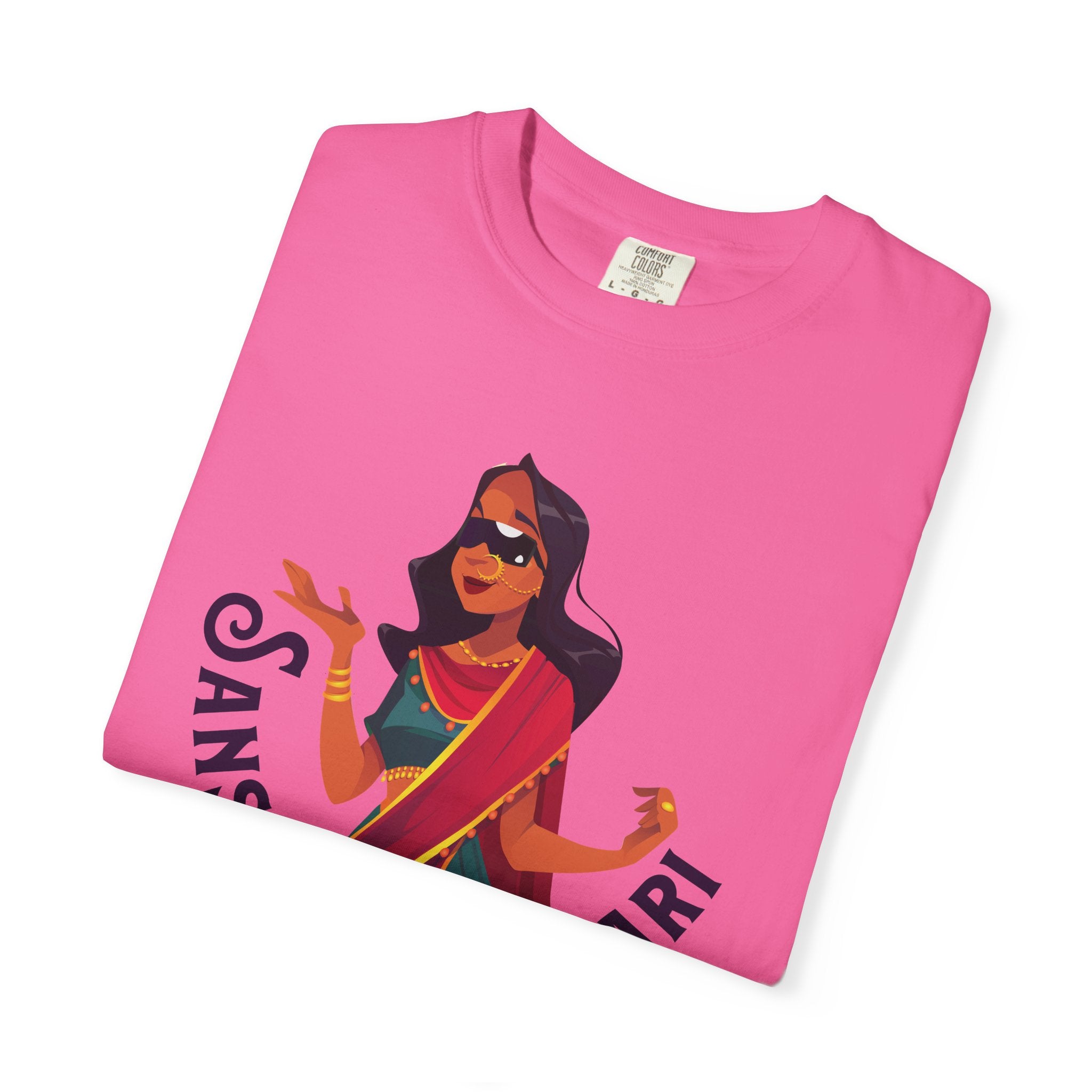 Sanskaari Naari Graphic T-shirt | Desi streetwear – Currycature 🇺🇸