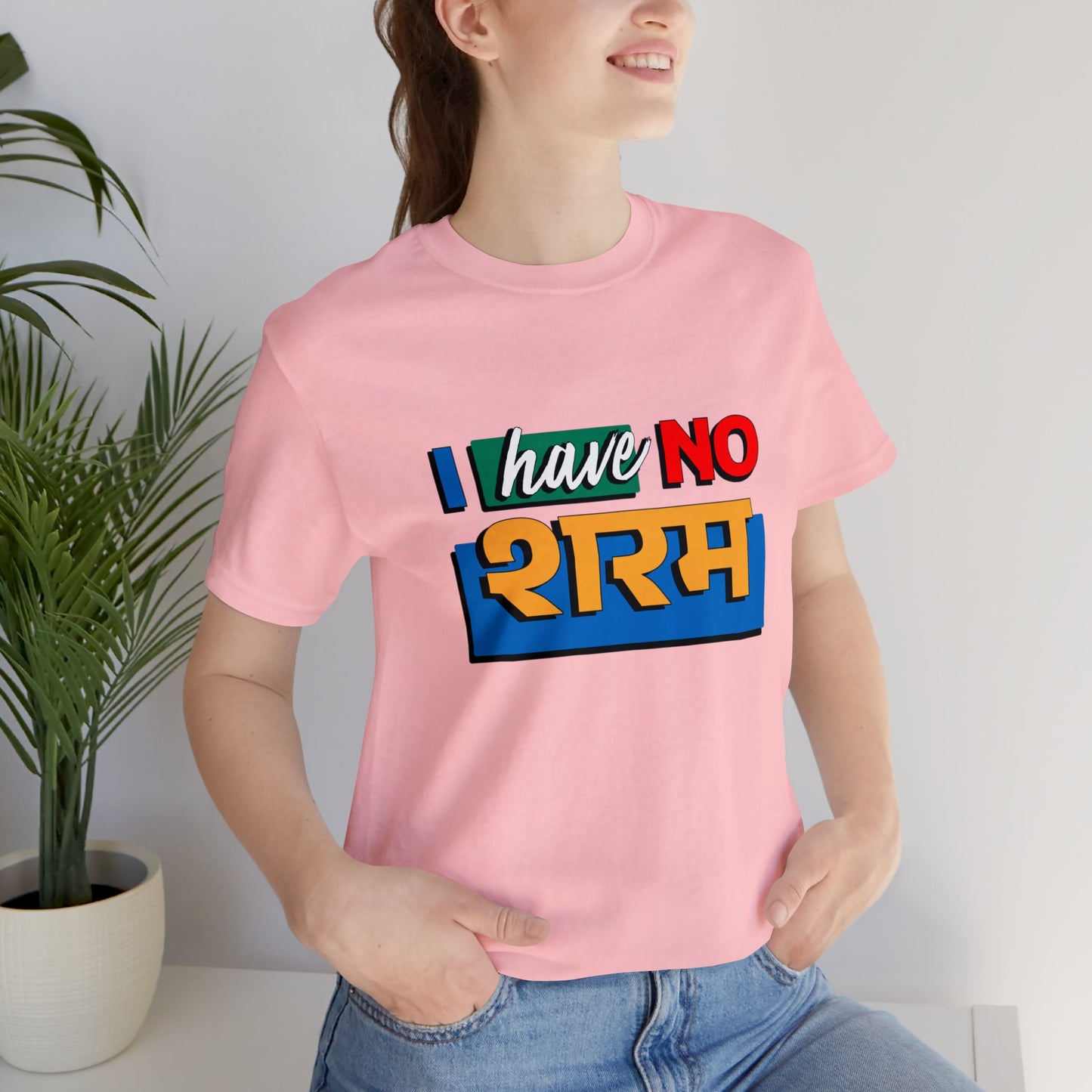 No शरम Graphic T-shirt